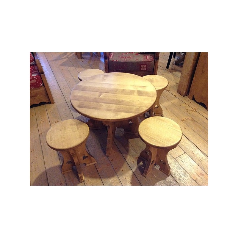 Table basse et tabourets Table basse et tabourets